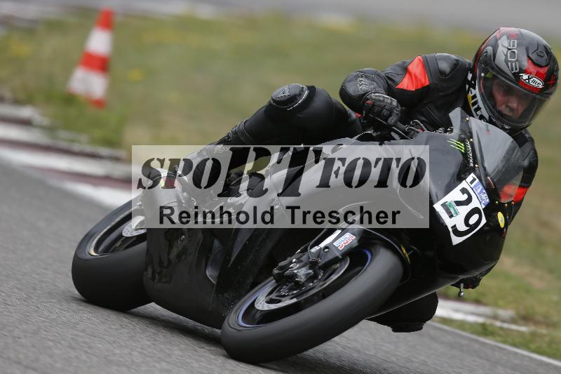 /37 09.08.2026  Pluess Motosport ADR/Freies Fahren/29